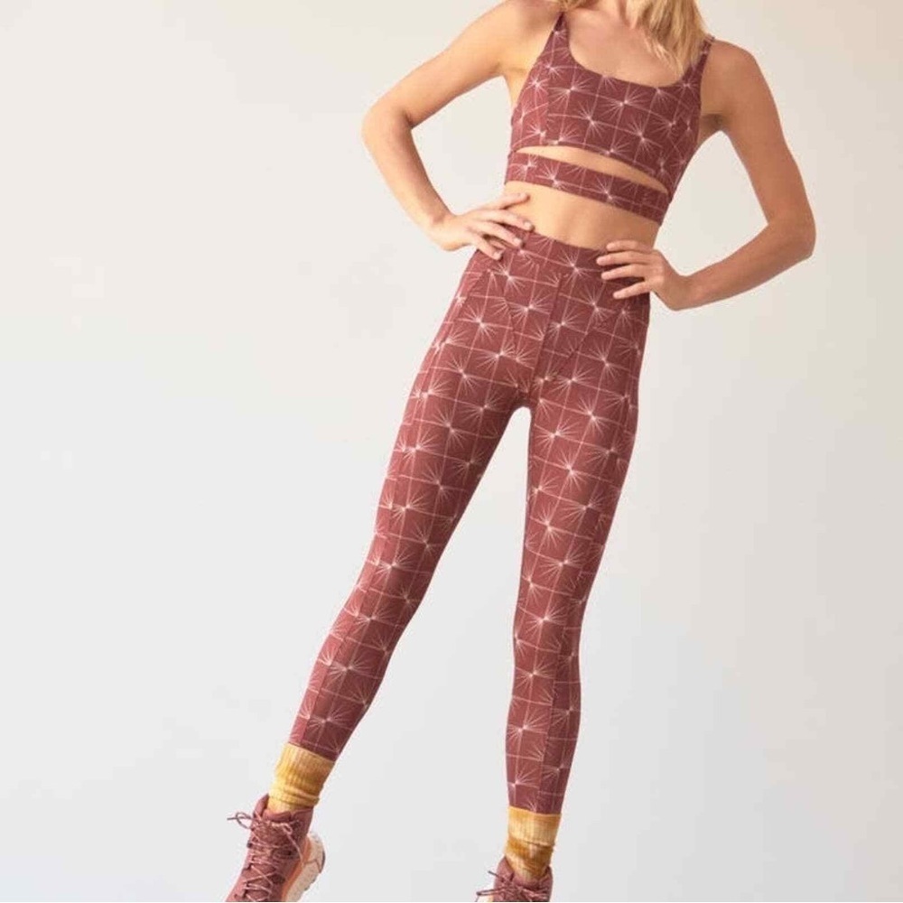 NEW Free People movement leggings size L